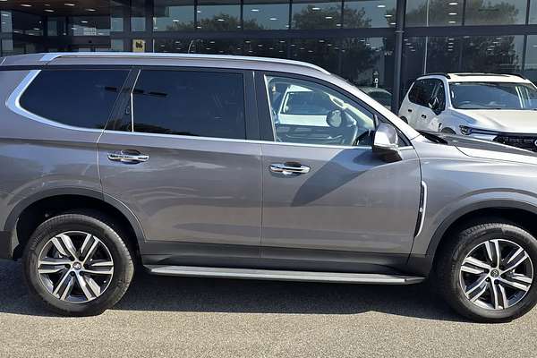 2023 LDV D90 Executive SV9A