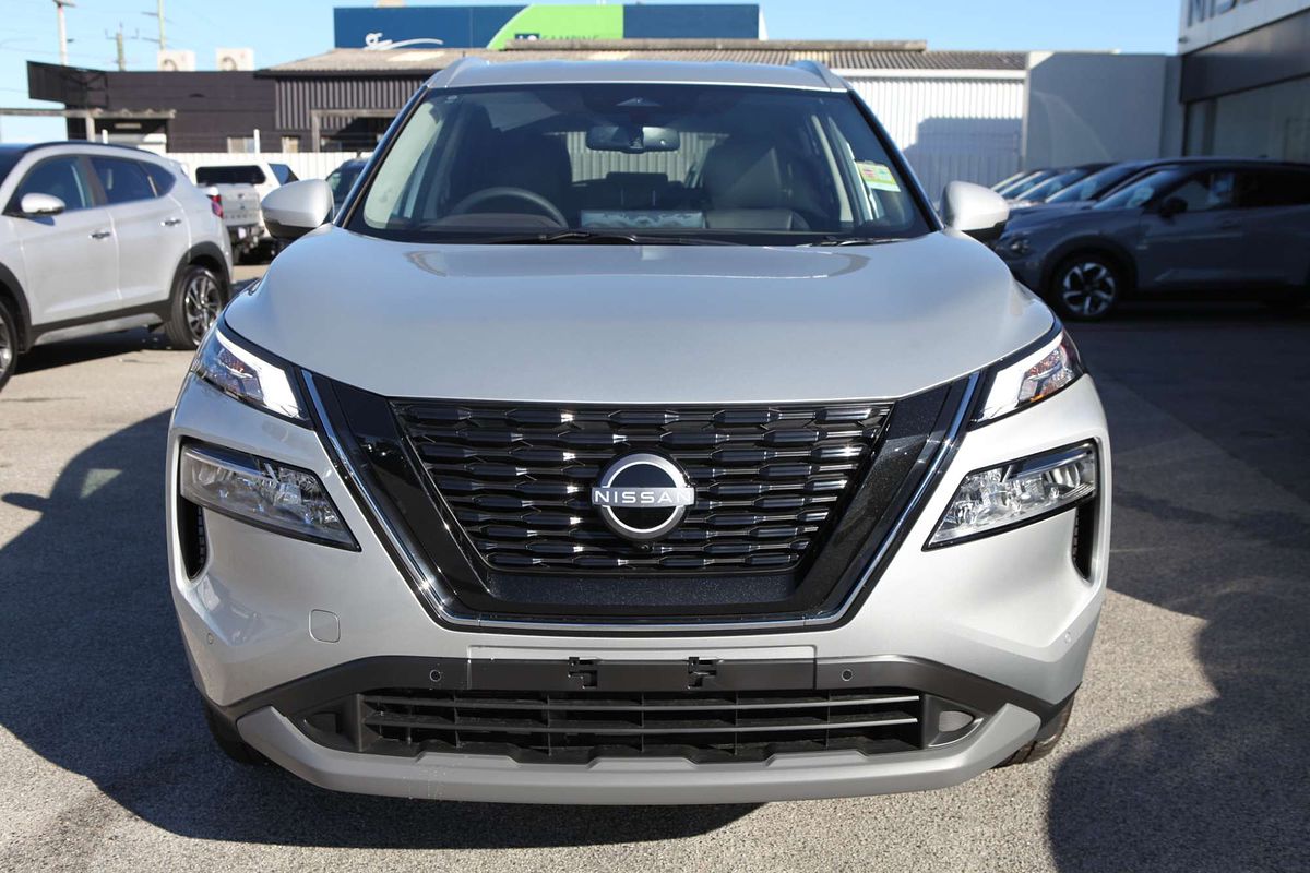 2025 Nissan X-TRAIL ST-L e-POWER T33