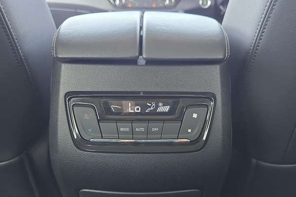 2023 LDV D90 Executive SV9A