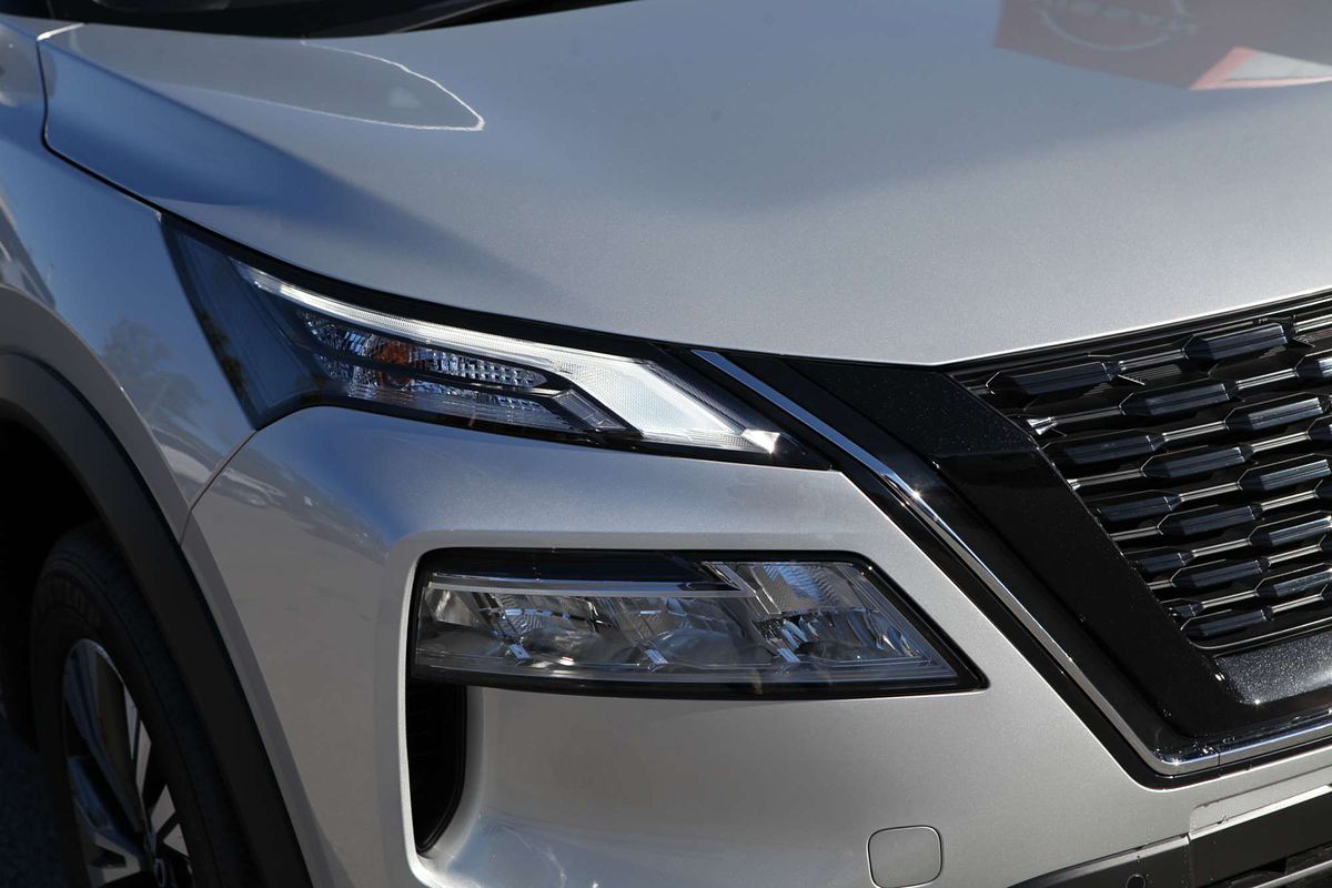 2025 Nissan X-TRAIL ST-L e-POWER T33