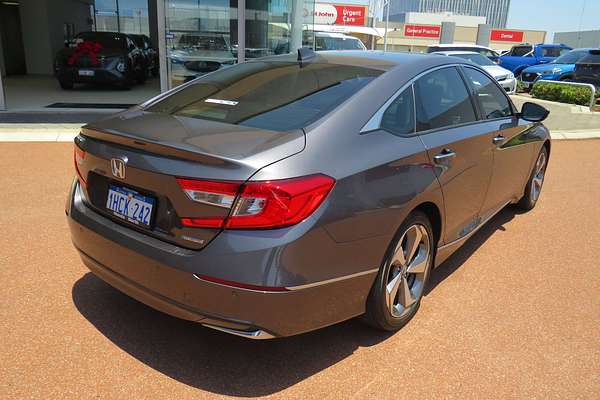 2020 Honda Accord VTi-LX 10th Gen