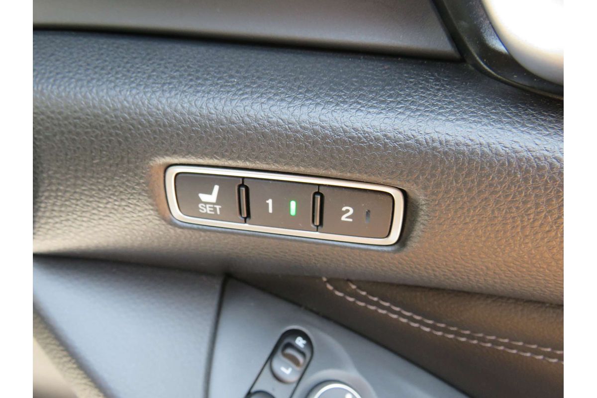 2020 Honda Accord VTi-LX 10th Gen