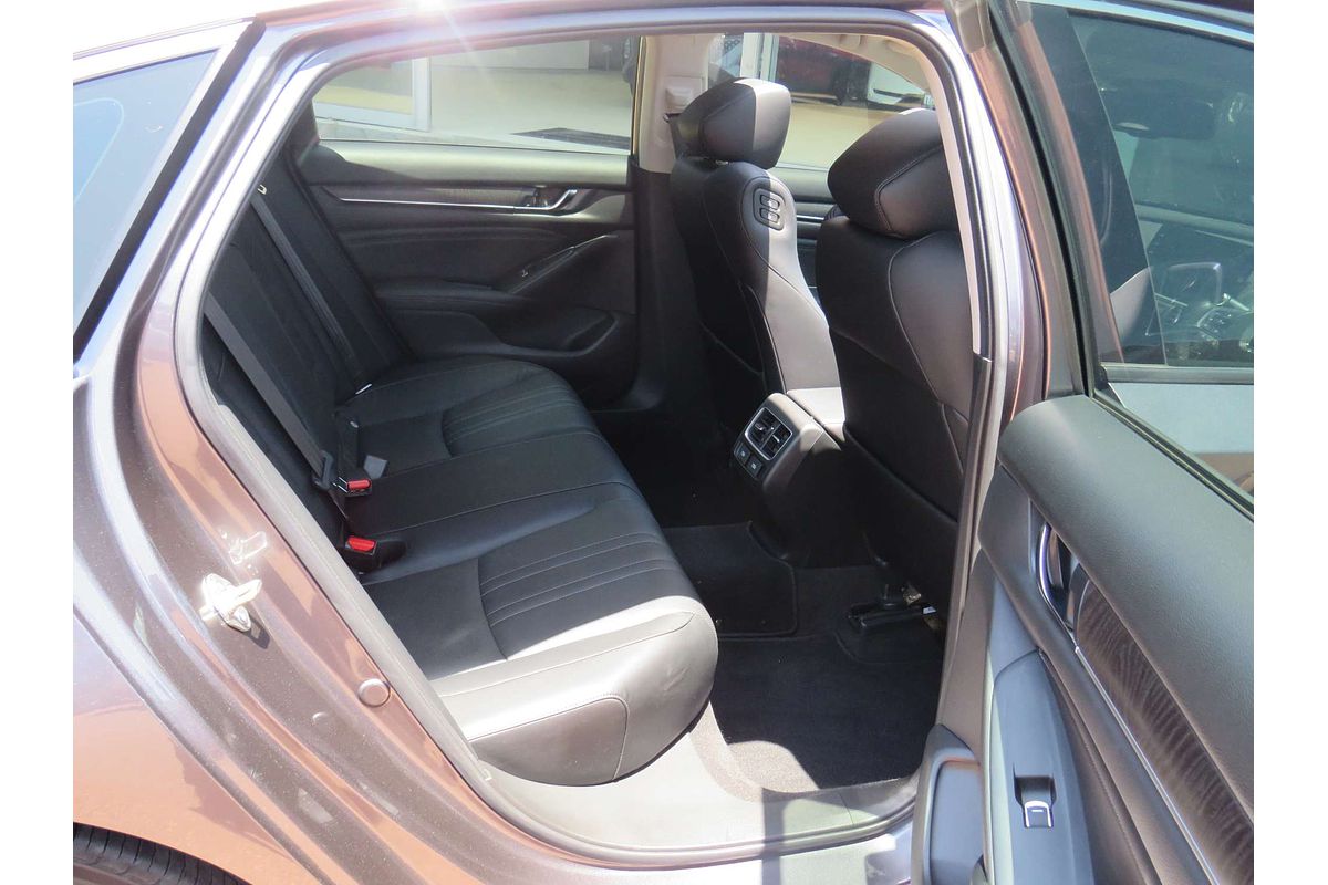 2020 Honda Accord VTi-LX 10th Gen