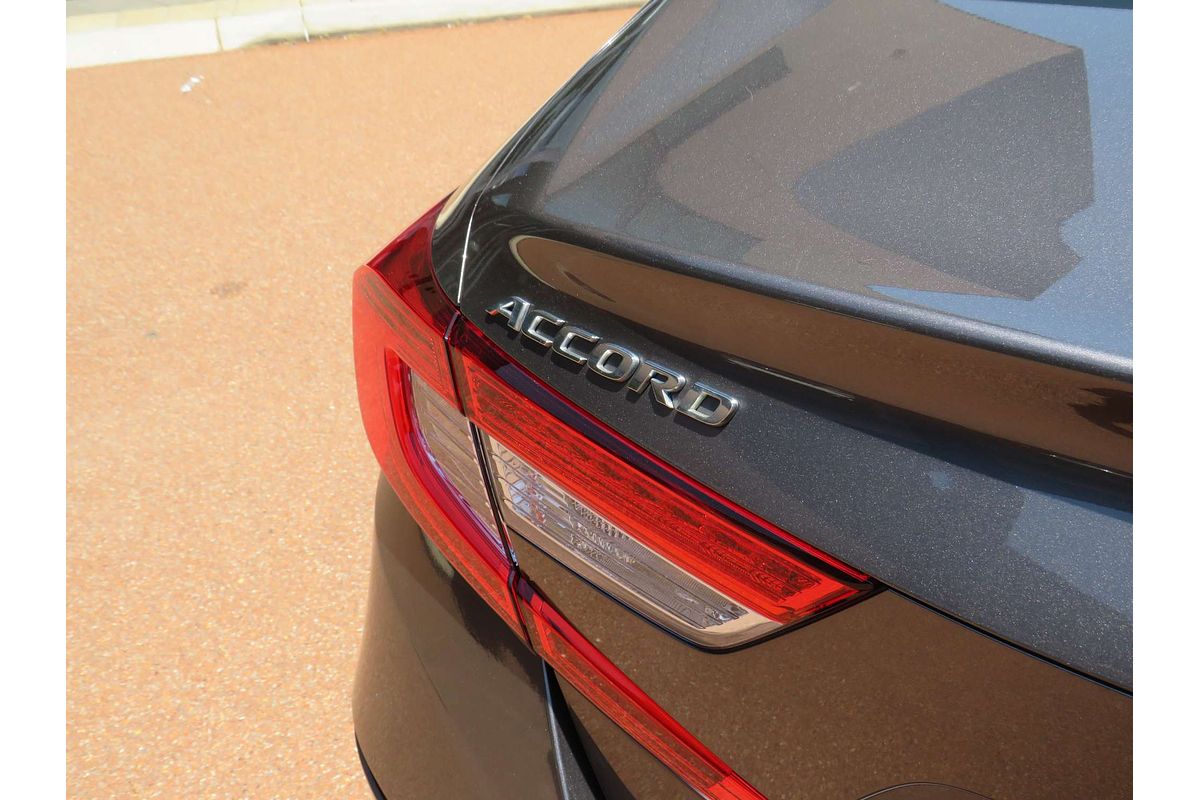 2020 Honda Accord VTi-LX 10th Gen