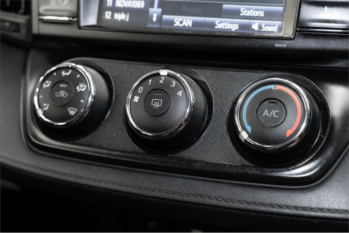 2017 Toyota RAV4 GX ZSA42R