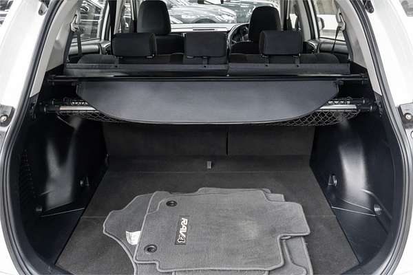 2017 Toyota RAV4 GX ZSA42R