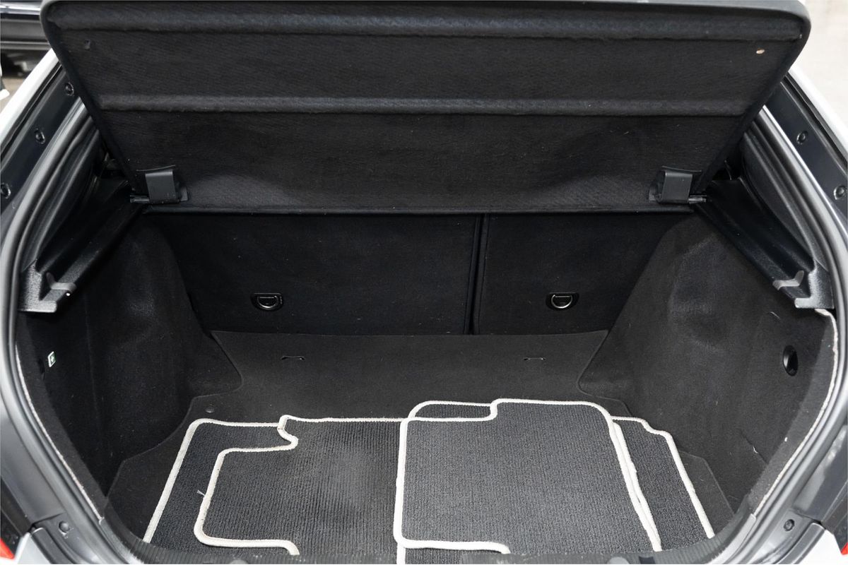 2010 Mercedes-Benz CLC-Class CLC200 Kompressor CL203