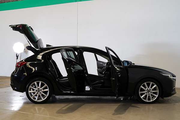 2017 Mazda 3 SP25 GT BN Series