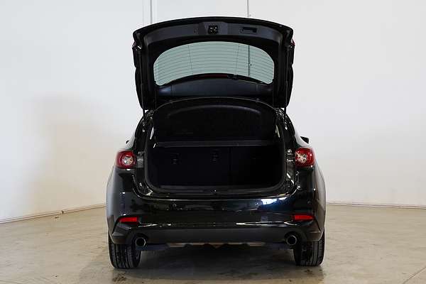 2017 Mazda 3 SP25 GT BN Series