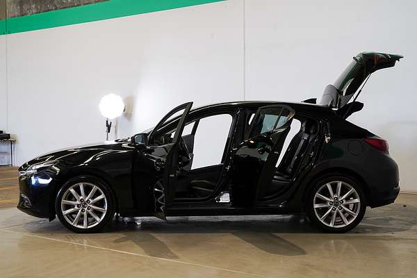 2017 Mazda 3 SP25 GT BN Series