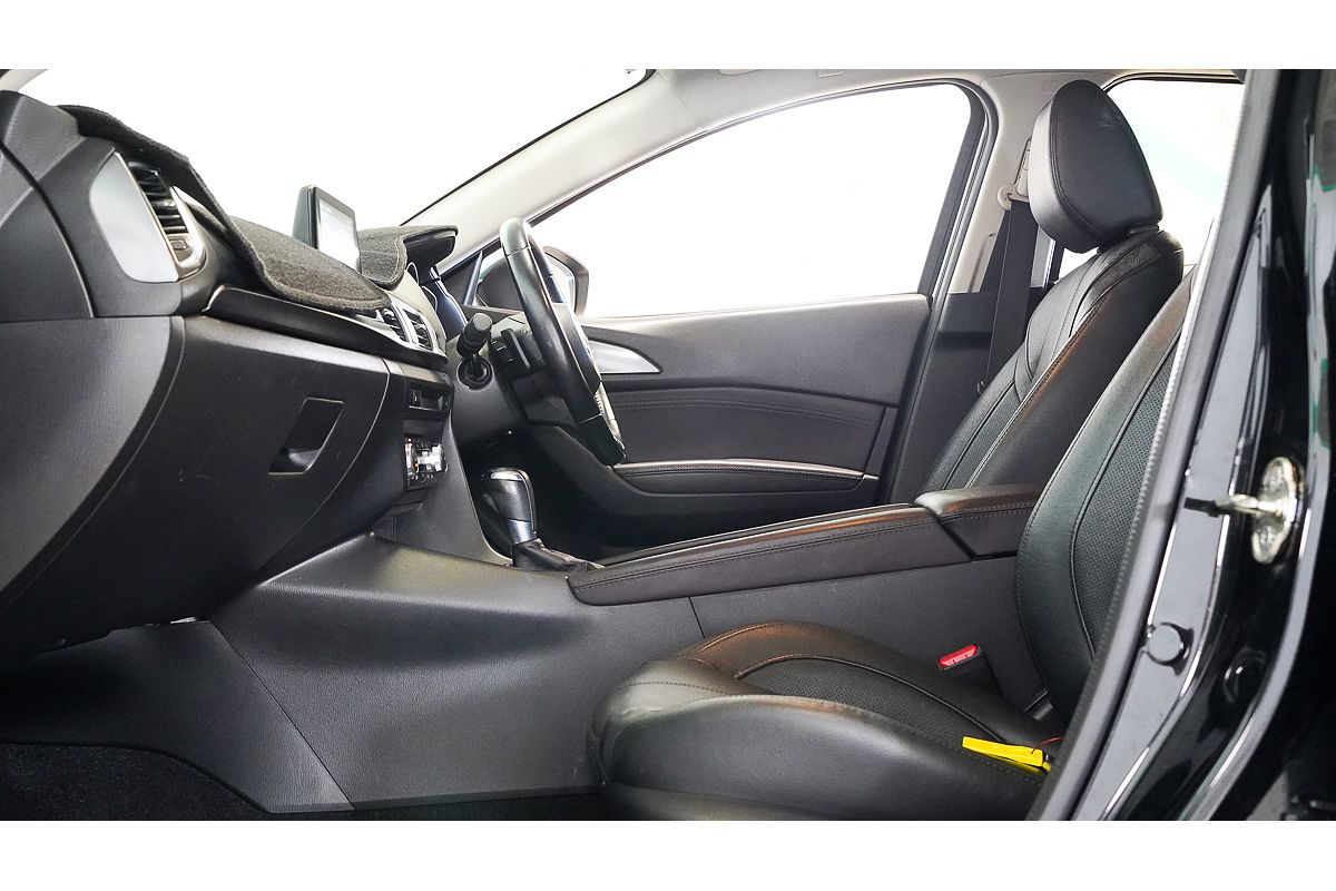 2017 Mazda 3 SP25 GT BN Series