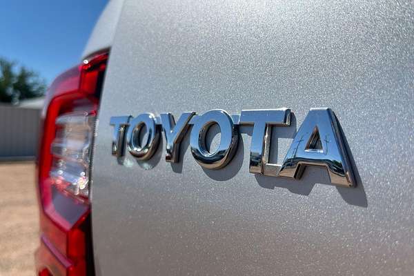 2024 Toyota Hilux Rogue 48V GUN126R 4X4