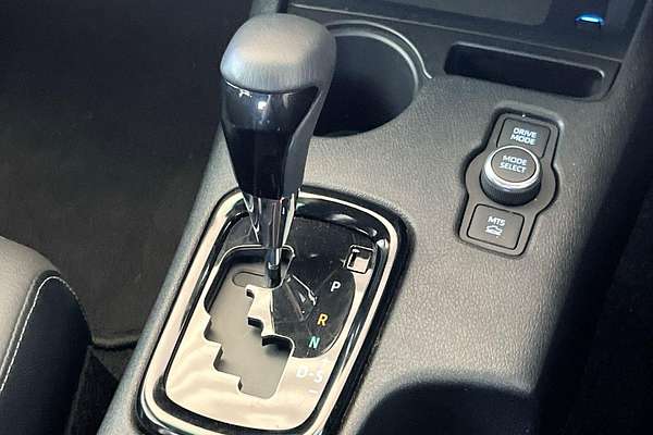 2024 Toyota Hilux Rogue 48V GUN126R 4X4