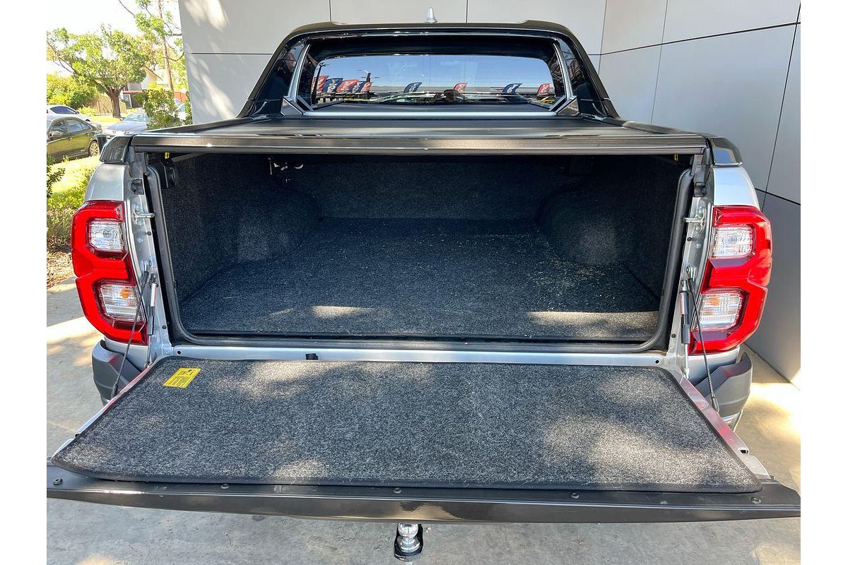 2024 Toyota Hilux Rogue 48V GUN126R 4X4