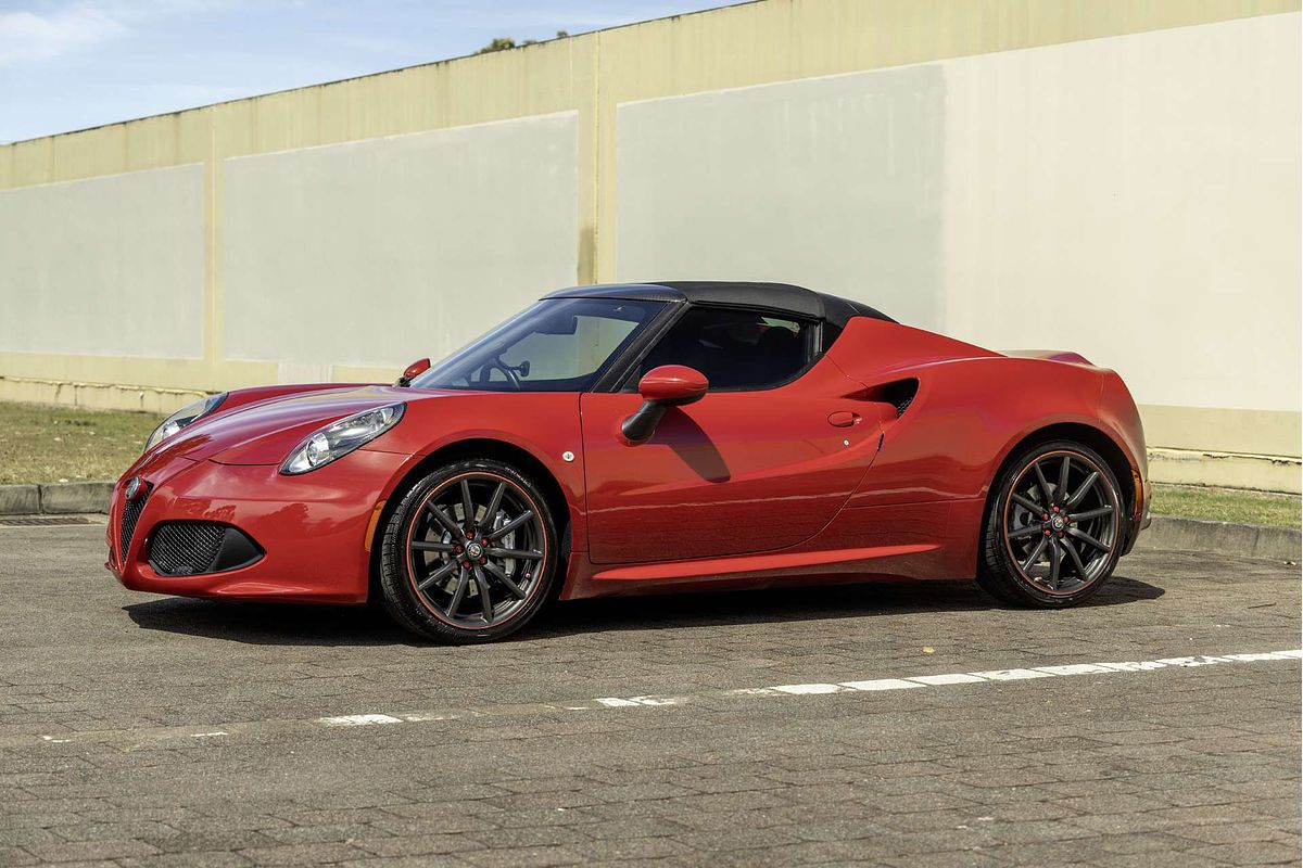 2019 Alfa Romeo 4C  Series 1