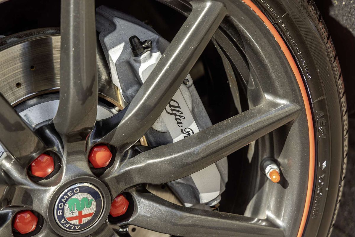 2019 Alfa Romeo 4C  Series 1