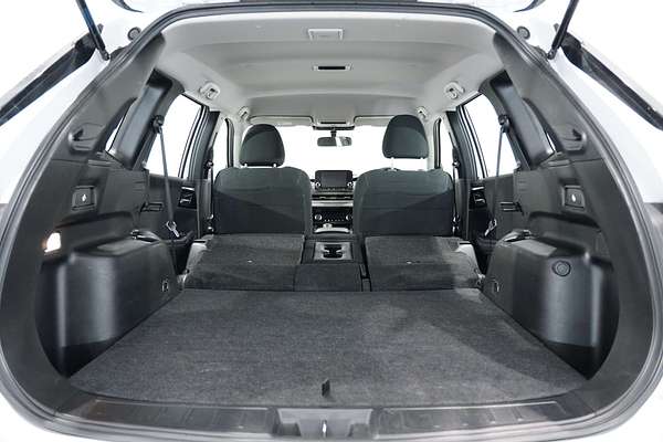 2024 Mitsubishi Outlander ES ZM