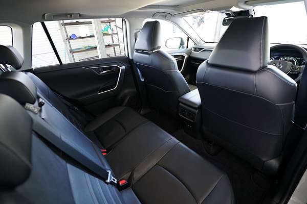 2020 Toyota RAV4 Cruiser AXAH54R