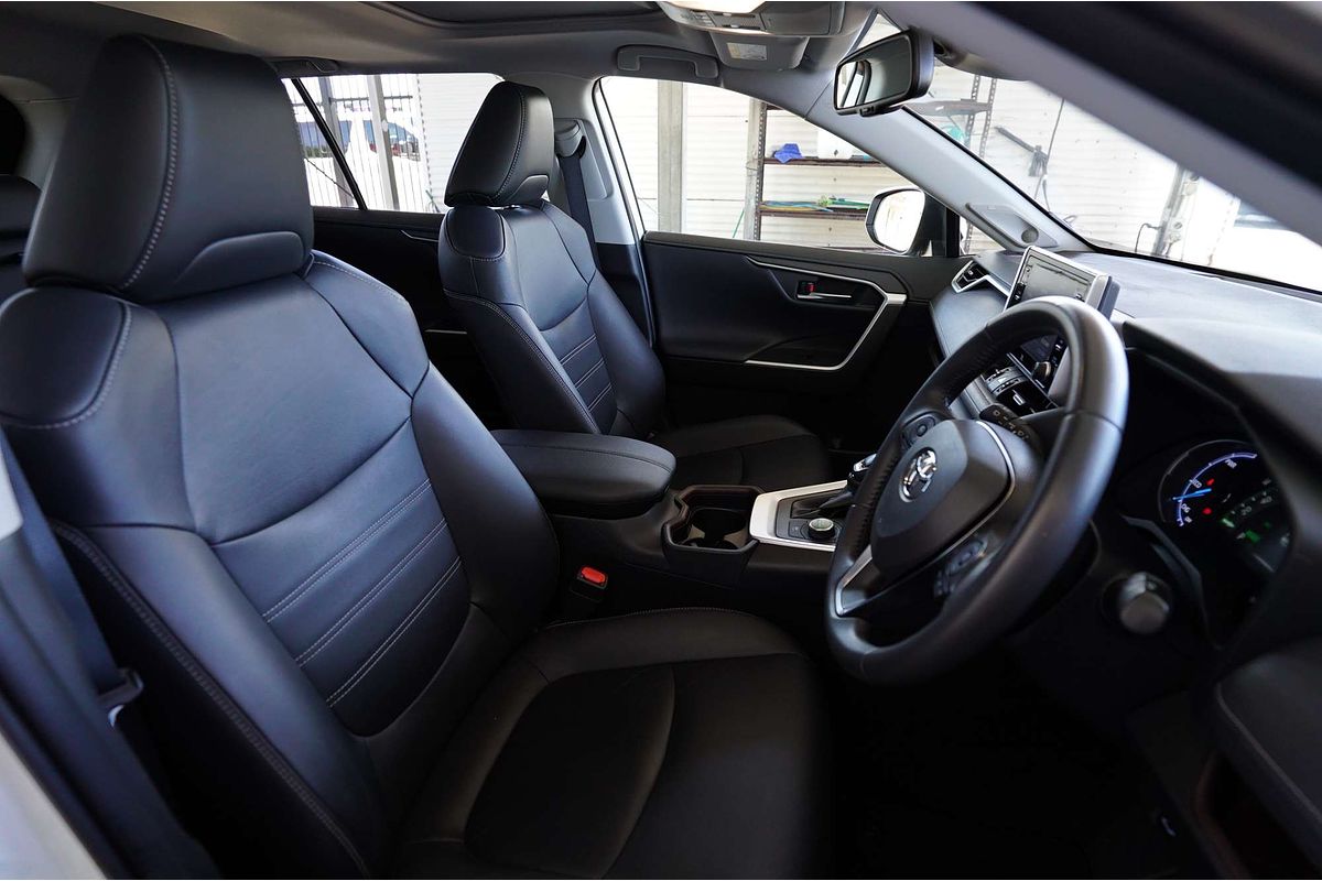 2020 Toyota RAV4 Cruiser AXAH54R