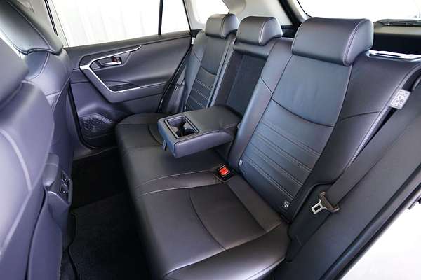 2020 Toyota RAV4 Cruiser AXAH54R