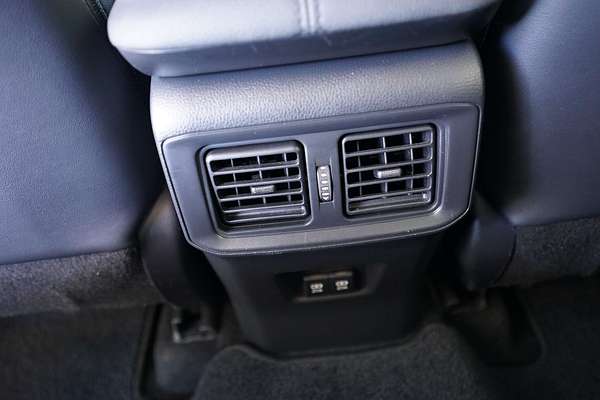 2020 Toyota RAV4 Cruiser AXAH54R