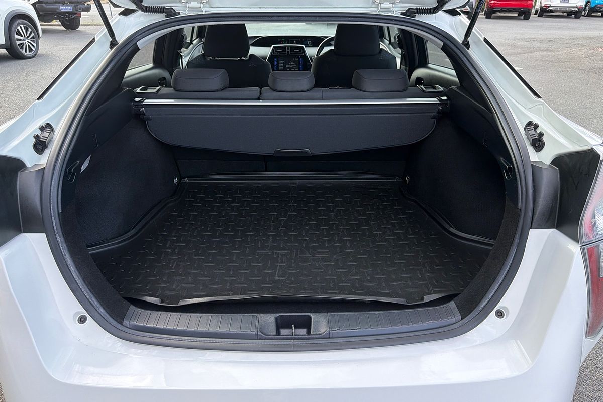 2016 Toyota Prius ZVW50R