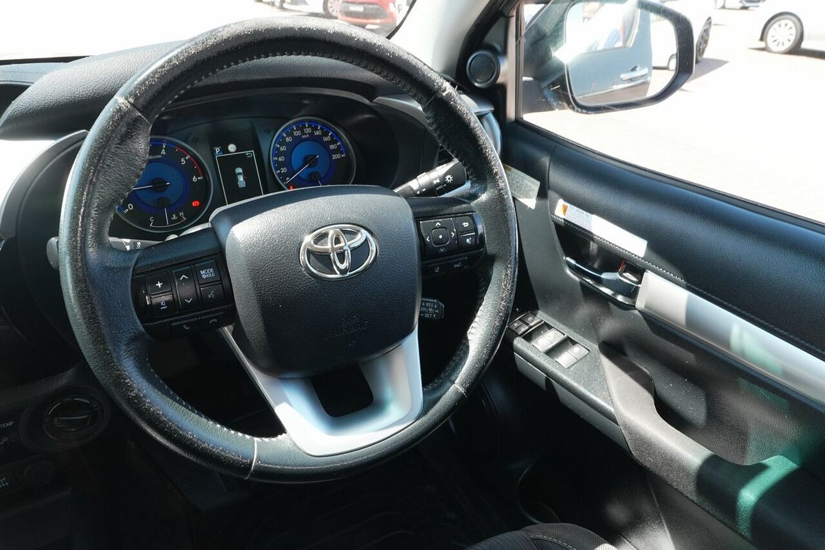 2019 Toyota Hilux SR5 GUN126R 4X4