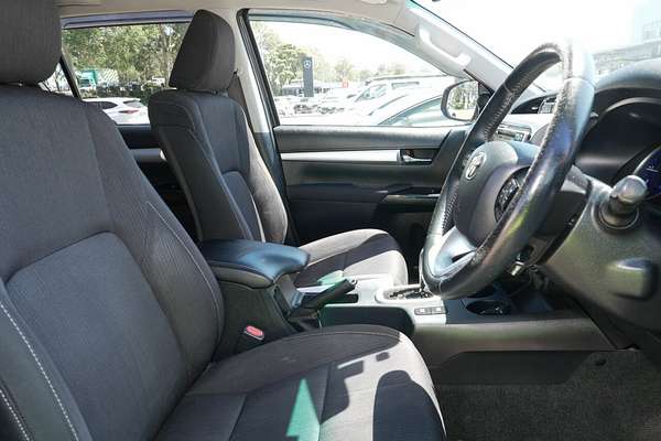 2019 Toyota Hilux SR5 GUN126R 4X4