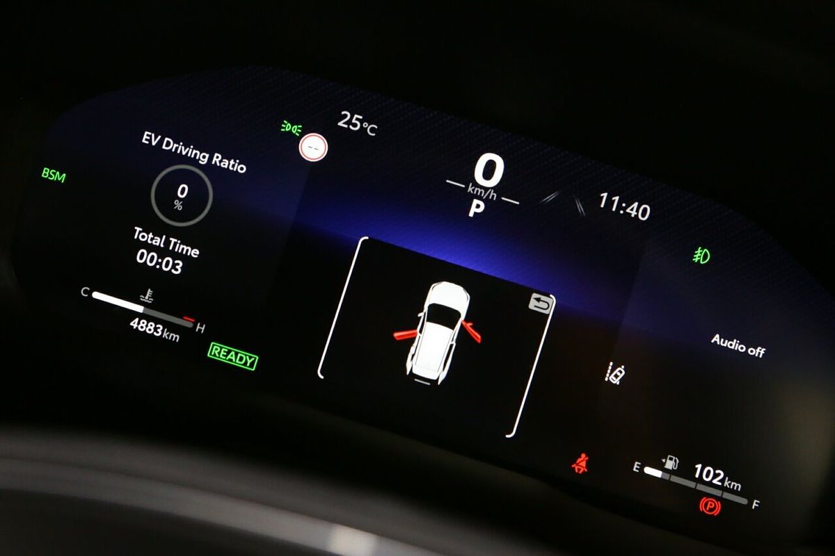 2024 Toyota RAV4 XSE AXAH54R