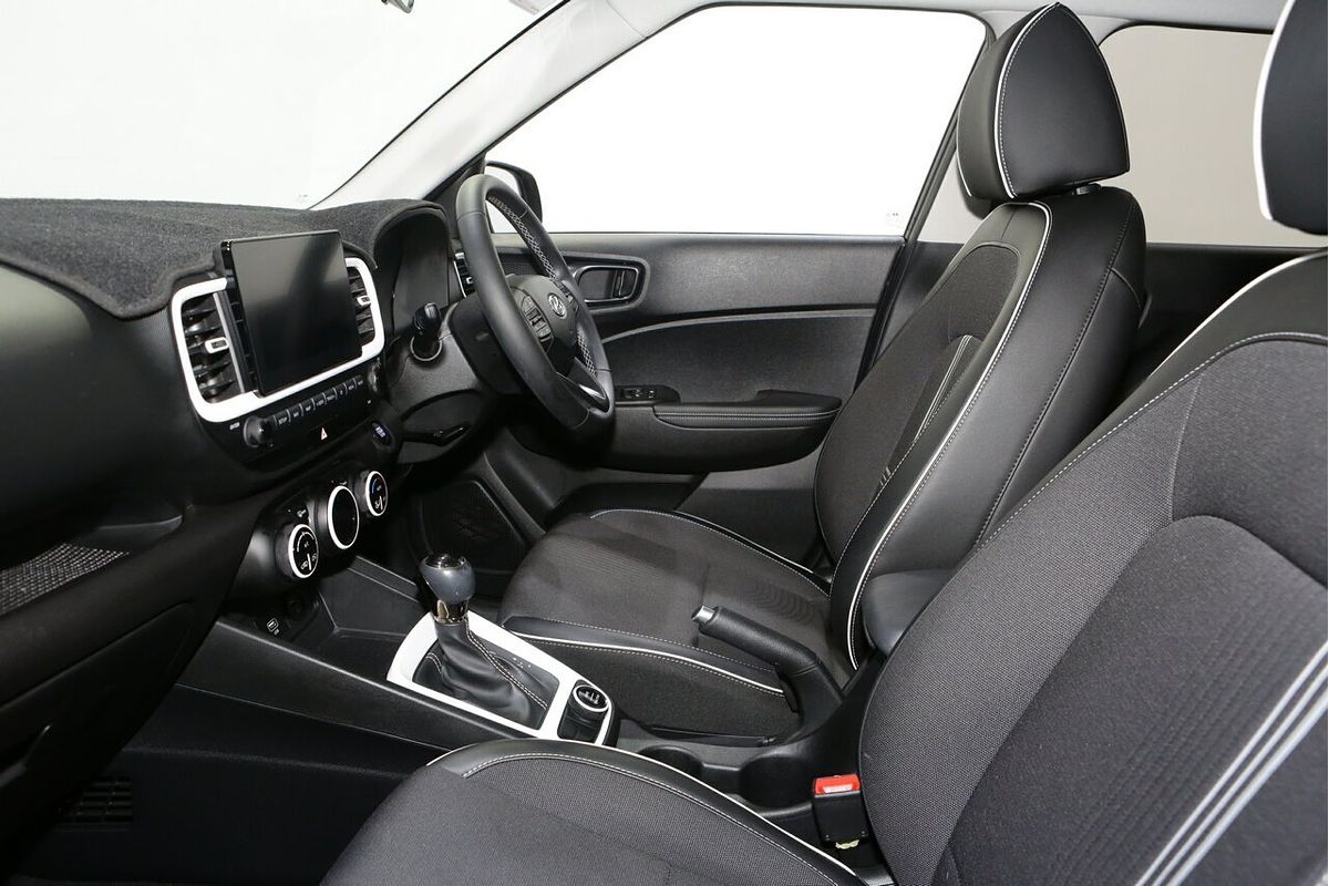 2020 Hyundai Venue Elite QX.V3