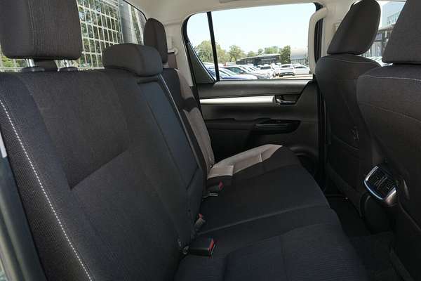 2022 Toyota Hilux SR5 GUN126R 4X4