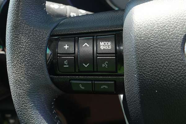 2022 Toyota Hilux SR5 GUN126R 4X4