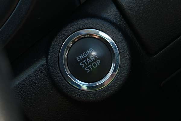 2022 Toyota Hilux SR5 GUN126R 4X4