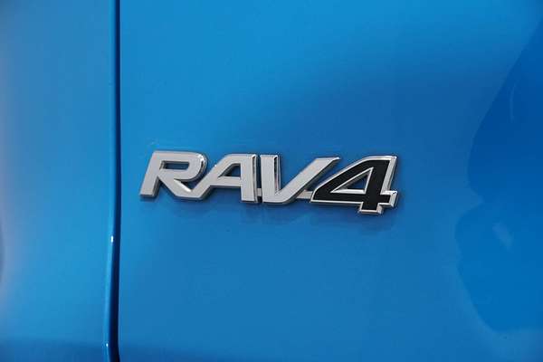 2020 Toyota RAV4 Cruiser AXAH52R