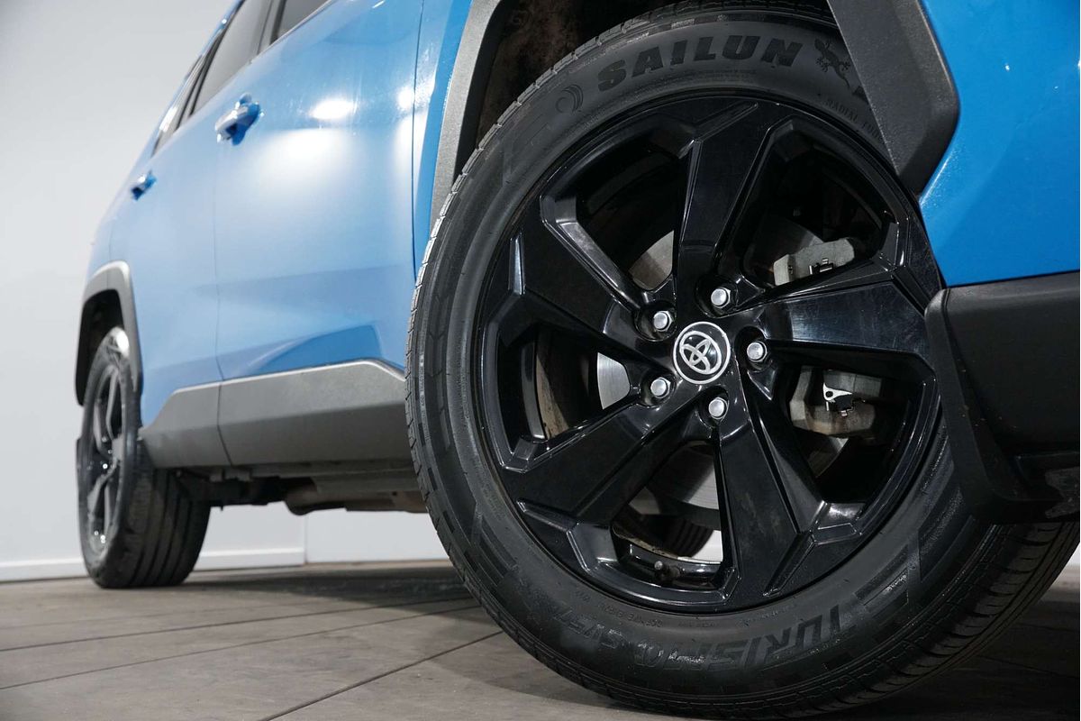 2020 Toyota RAV4 Cruiser AXAH52R