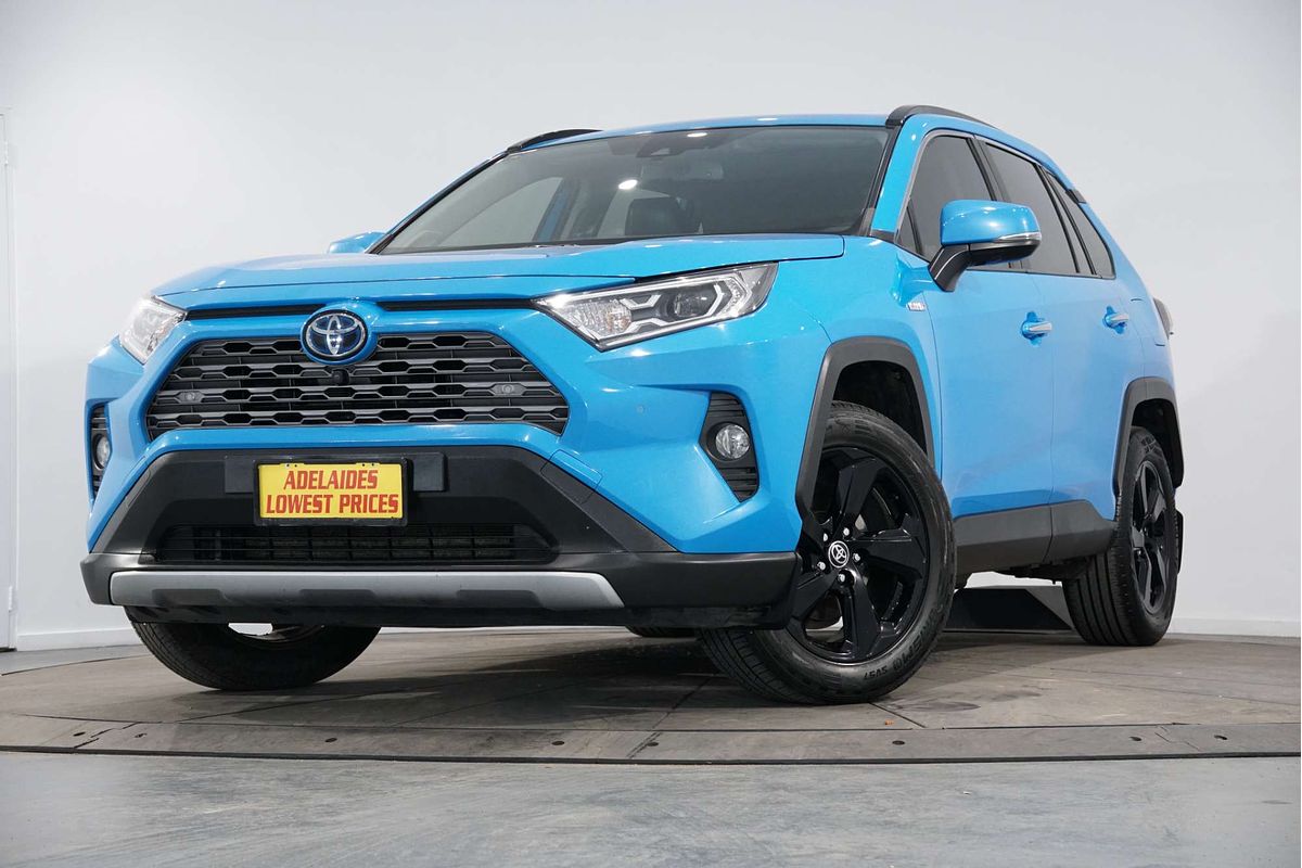 2020 Toyota RAV4 Cruiser AXAH52R