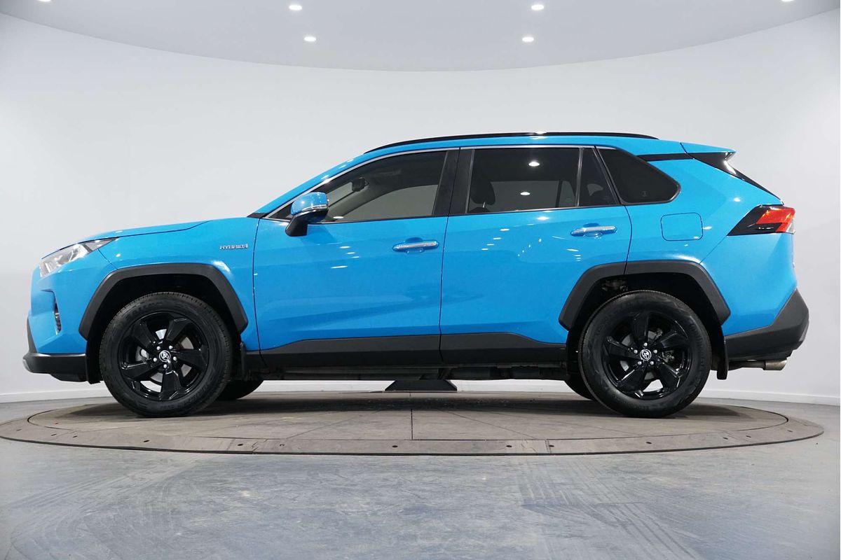 2020 Toyota RAV4 Cruiser AXAH52R