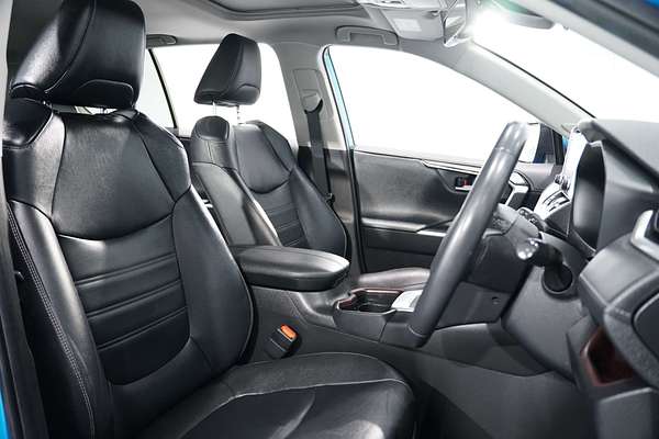 2020 Toyota RAV4 Cruiser AXAH52R