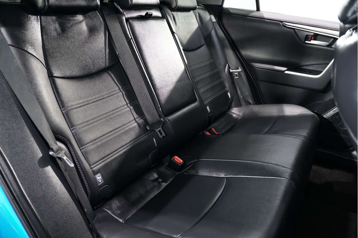 2020 Toyota RAV4 Cruiser AXAH52R