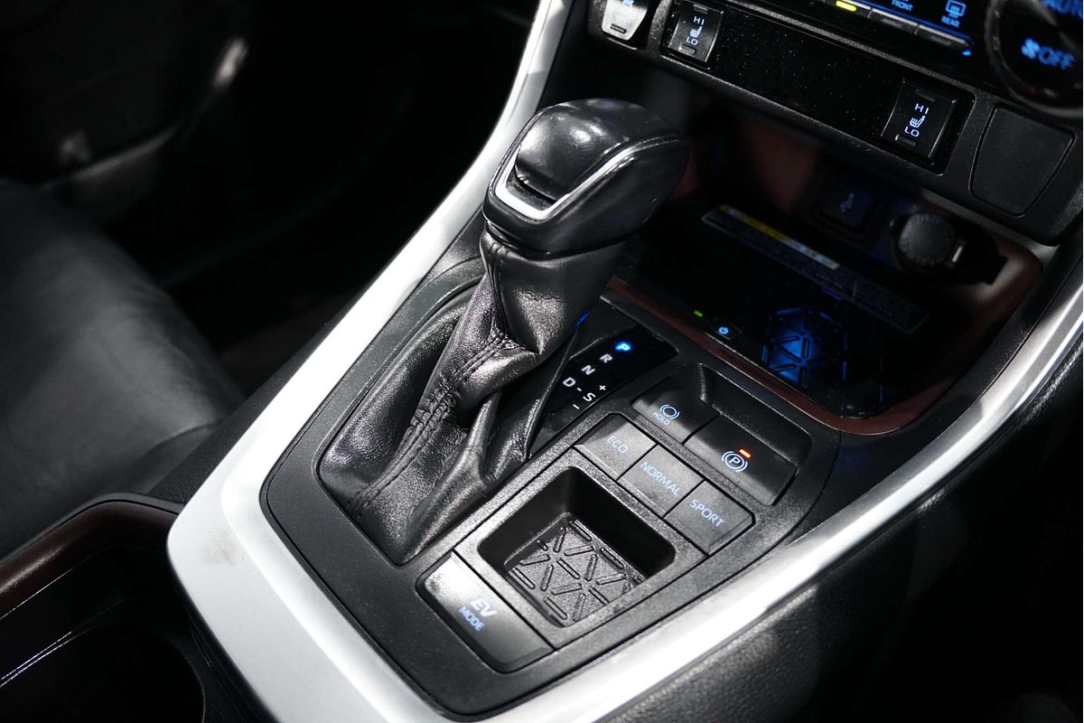 2020 Toyota RAV4 Cruiser AXAH52R