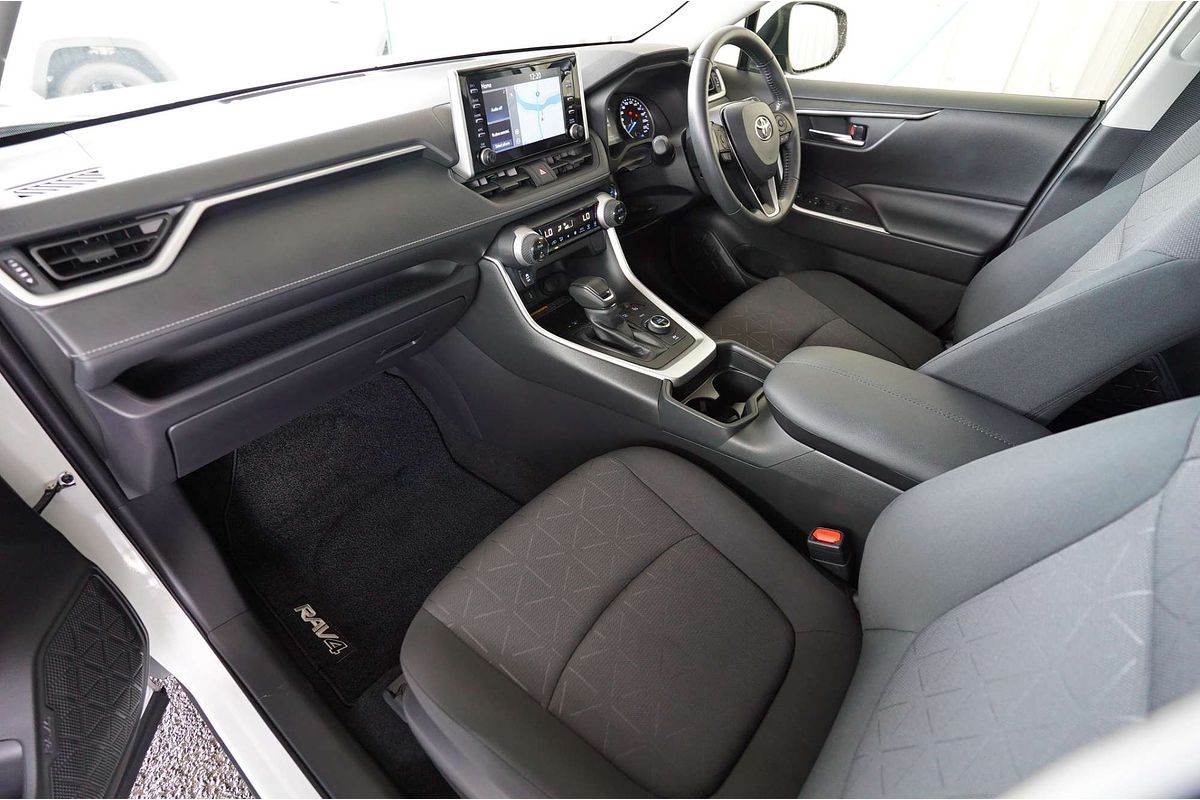 2020 Toyota RAV4 GX AXAH54R