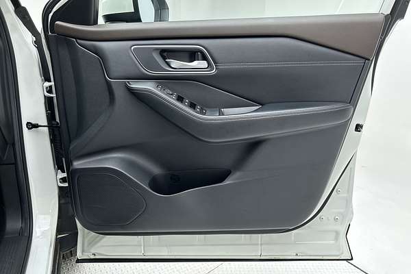 2023 Nissan X-TRAIL ST-L T33