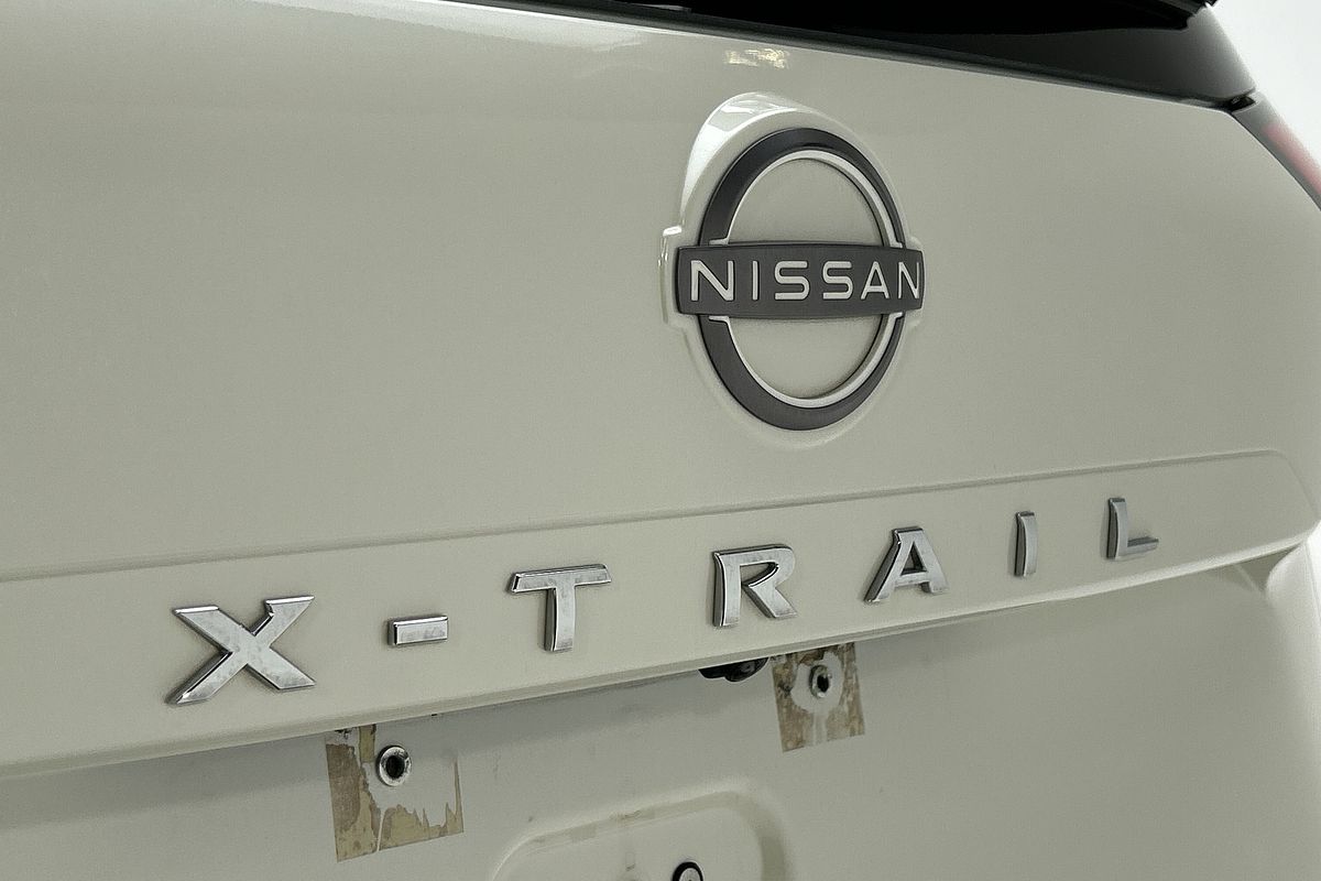 2023 Nissan X-TRAIL ST-L T33