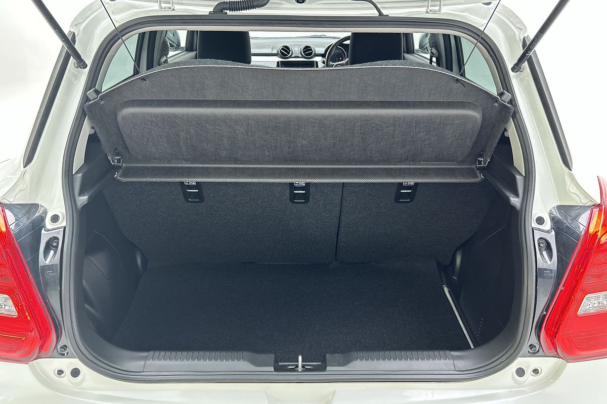 2020 Suzuki Swift GL Navigator Plus AZ Series II