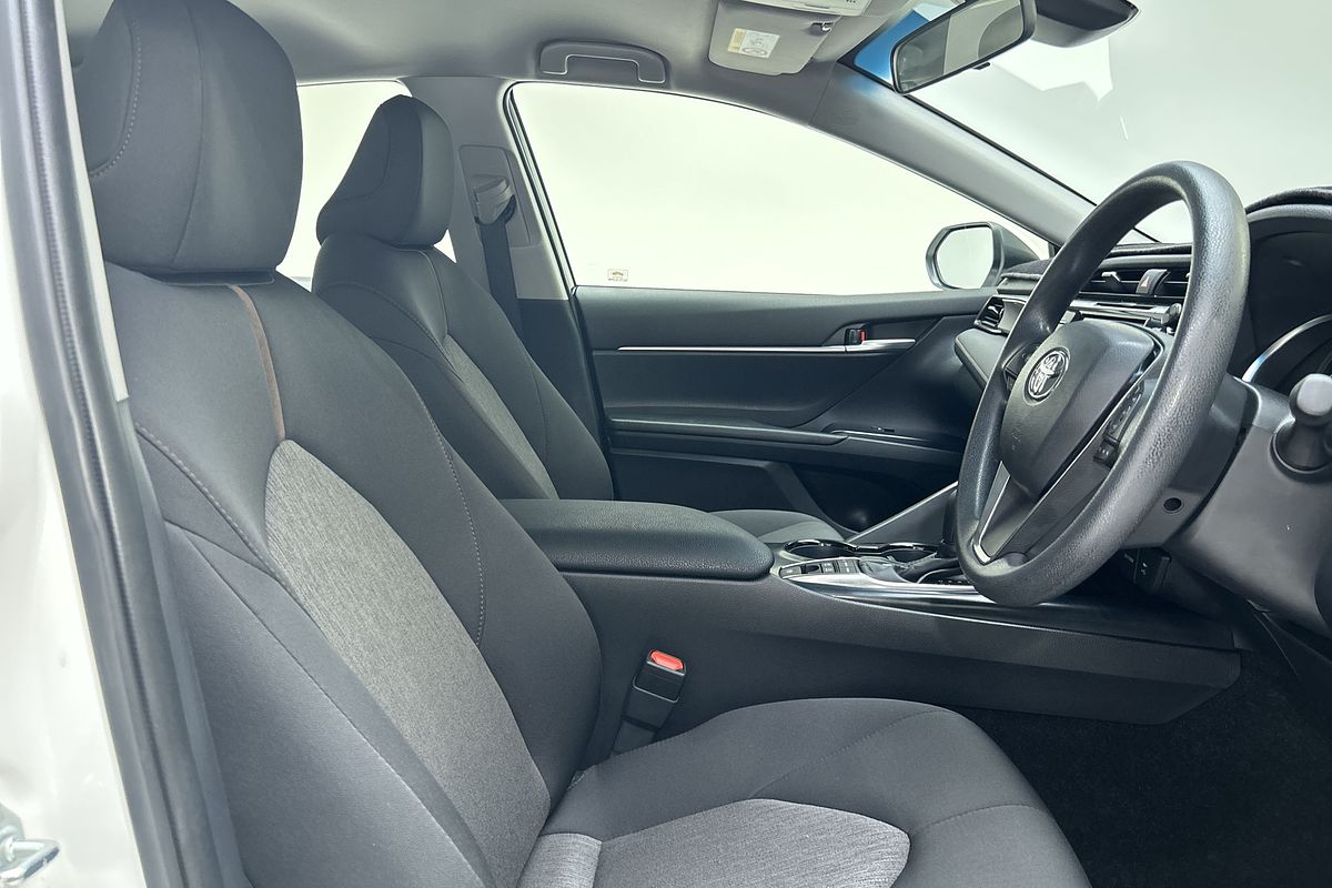 2020 Toyota Camry Ascent AXVH71R