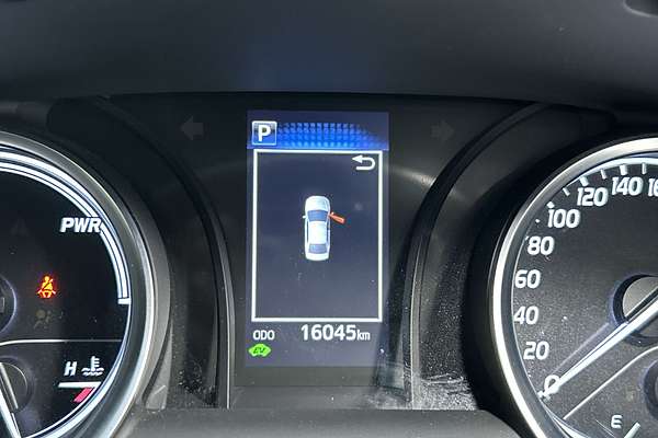 2020 Toyota Camry Ascent AXVH71R