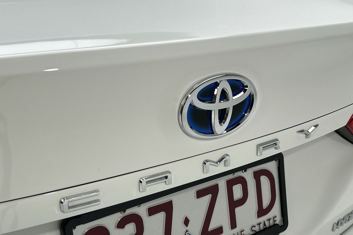 2020 Toyota Camry Ascent AXVH71R