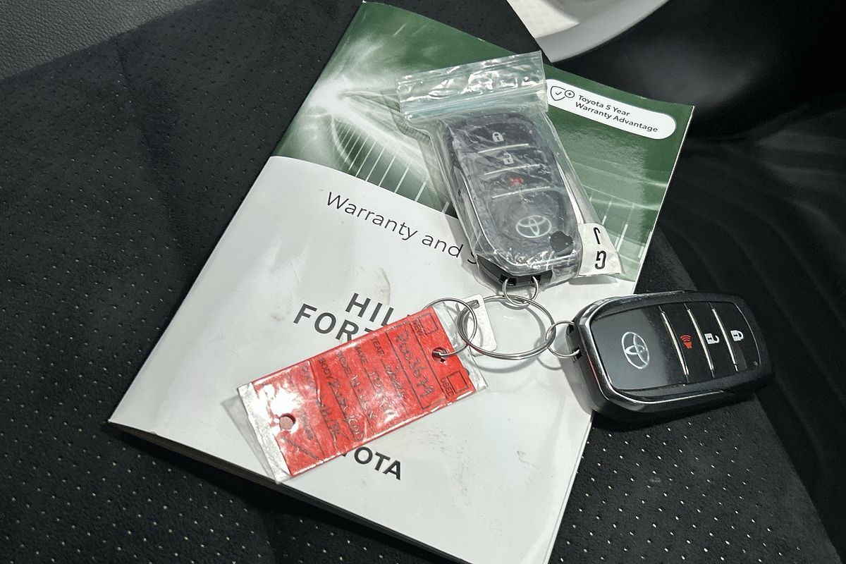 2024 Toyota Hilux GR Sport GUN126R 4X4