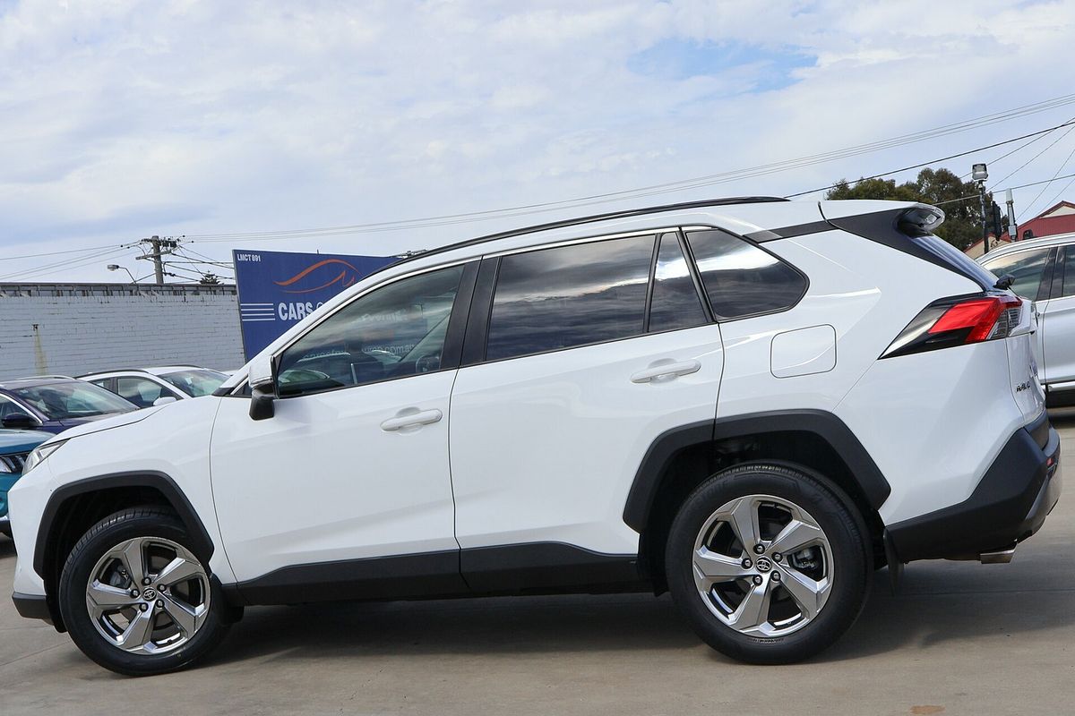 2020 Toyota RAV4 GXL MXAA52R