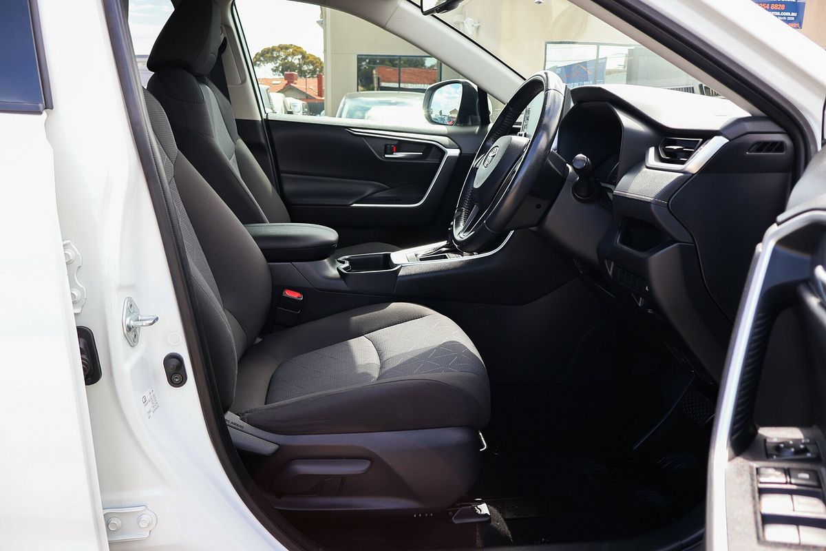 2020 Toyota RAV4 GXL MXAA52R